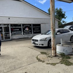 Chism's Diner - Entrance