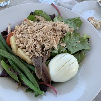 Praline Bakery - Niçoise salad - Bakeries Near Me - Bethesda, Maryland