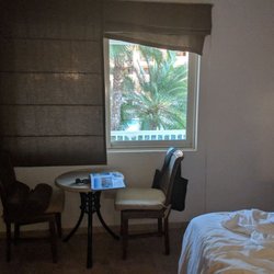 Cruise Holidays of Arrowhead - Gardenview