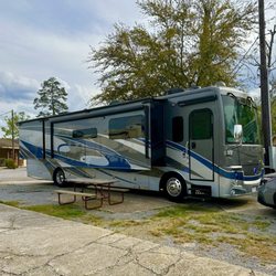 Baton Rouge KOA - All Sites are Pull-through