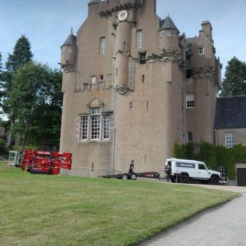 Crathes Castle - Landmarks & Historical Buildings Near Me