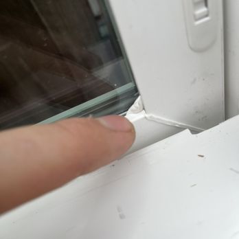 Milgard Windows & Doors - Leaking sealant in every corner - Windows Installation Near Me - Sacramento, California