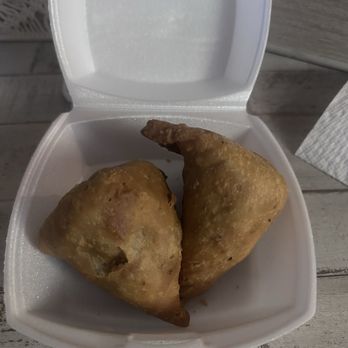 Desi Tadka - Samosa Chat - Indian Near Me - Delaware, Ohio