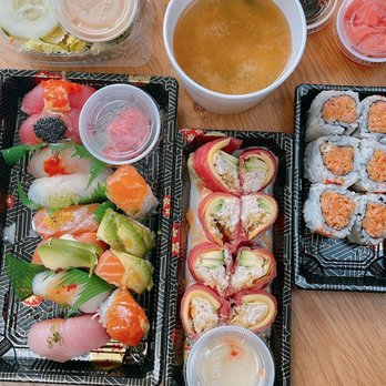 Hanaki Sushi - Hanaki sushi platter, Tuna sweet heart and spicy tuna roll - Japanese Near Me - Chesapeake, Virginia Hanaki Sushi - Hanaki sushi platter, Tuna sweet heart and spicy tuna roll - Japanese Near Me - Chesapeake, Virginia