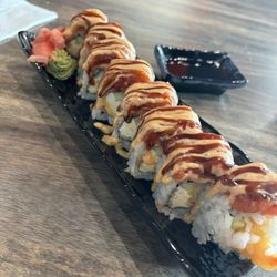 Kagari Ramen - Sexy girl sushi roll