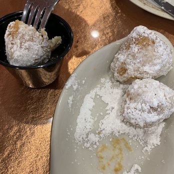 Another Broken Egg Cafe - Cafes Near Me - Lake Mary, Florida