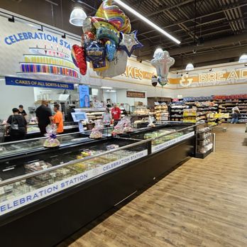 Shoprite - Cake area - Grocery Near Me - Watchung, New Jersey Shoprite - Cake area - Grocery Near Me - Watchung, New Jersey