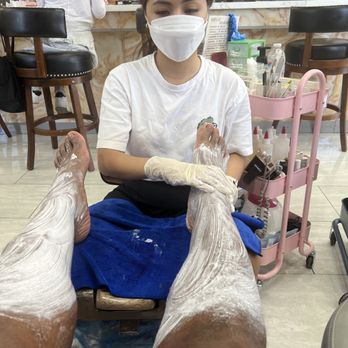 Gem Nail Bar - Nail Salons Near Me - Long Beach, California Gem Nail Bar - Nail Salons Near Me - Long Beach, California