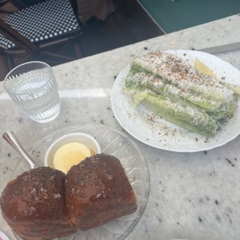Sunny's Steakhouse - Cocktail Bars Near Me - Miami, Florida