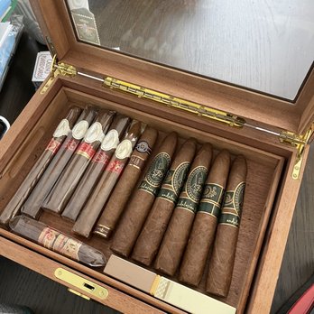 Cigar Sanctuary - 2016 Andalusian Bulls, David years, Fuente Rare Pink - Tobacco Shops Near Me - North Hollywood, California Cigar Sanctuary - 2016 Andalusian Bulls, David years, Fuente Rare Pink - Tobacco Shops Near Me - North Hollywood, California