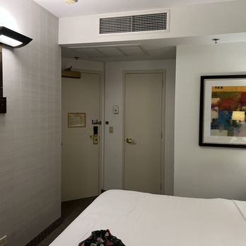 Club Quarters - Hotels Near Me - Chicago, Illinois