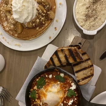 Scratchboard Kitchen - Lamb shakshouka, peach cobbler pancakes, grits - Breakfast & Brunch Near Me - Arlington Heights, Illinois Scratchboard Kitchen - Lamb shakshouka, peach cobbler pancakes, grits - Breakfast & Brunch Near Me - Arlington Heights, Illinois
