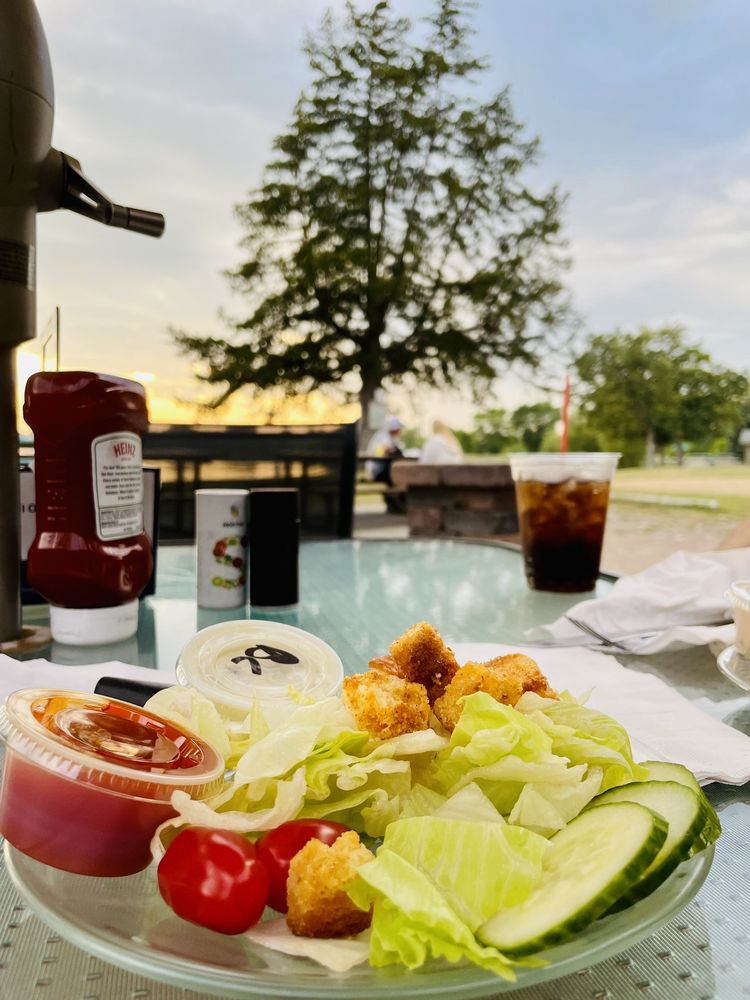 Food from PJ's On The Lake