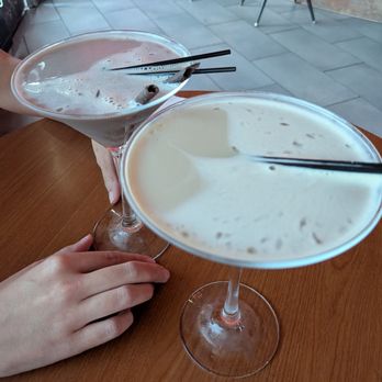 The Davenport - Lounges Near Me - Houston, Texas