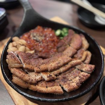 Misoolkwan OC - Stir-fried pork belly & kimchi - Korean Near Me - Buena Park, California
