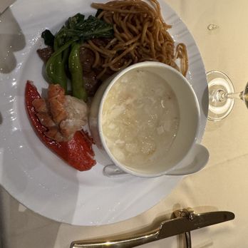 Genting Palace - Excellent food - Cantonese Near Me - Las Vegas, Nevada Genting Palace - Excellent food - Cantonese Near Me - Las Vegas, Nevada