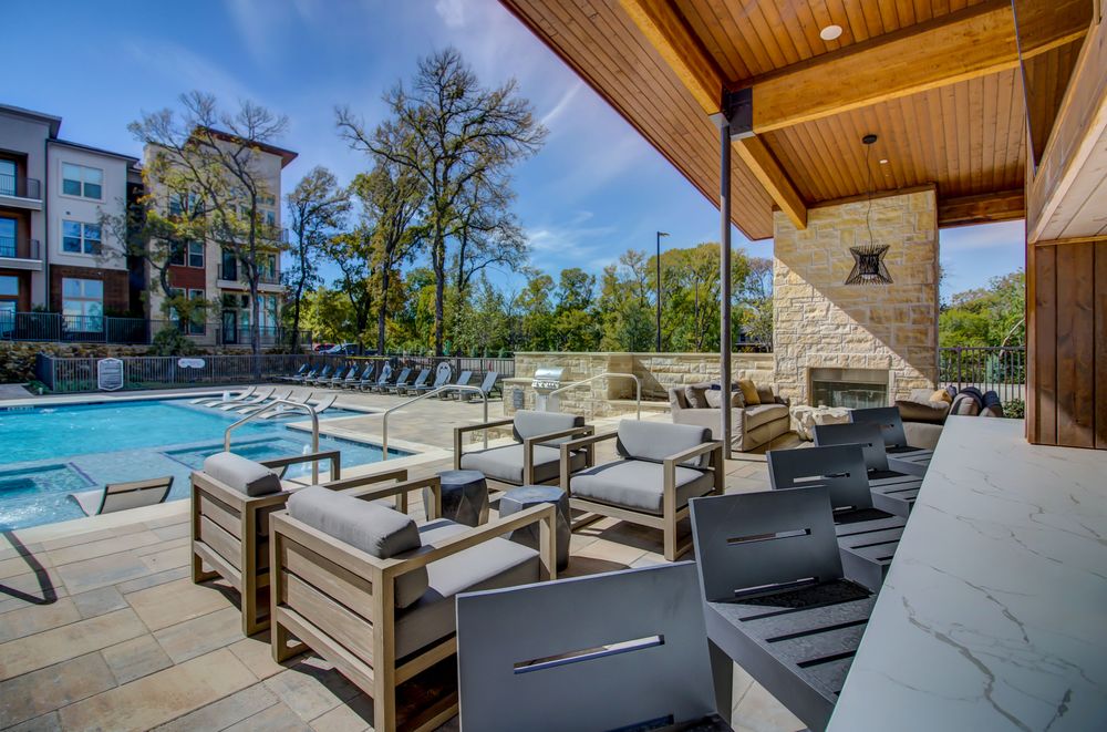 THE EDISON AT FRISCO Updated September 2024 44 Photos 8811