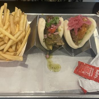 The Bao Spot - Combo: 2 baos, fríes and soda - Asian Fusion Near Me - Orlando, Florida The Bao Spot - Combo: 2 baos, fríes and soda - Asian Fusion Near Me - Orlando, Florida