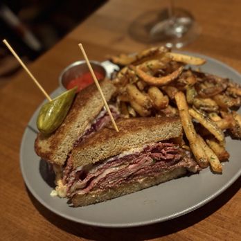 The Ravenous Pig - Ruben - New American Near Me - Winter Park, Florida The Ravenous Pig - Ruben - New American Near Me - Winter Park, Florida