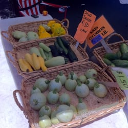 Tuxedo Farmers Market - Sleepy Hills Orchard has delicious squash
