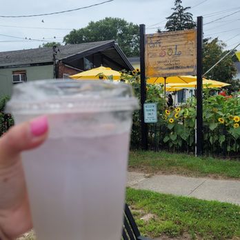 Cafe Sol - Lavender lemonade - Cafes Near Me - Niantic, Connecticut