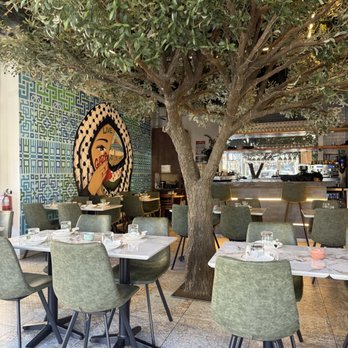 Ayat NYC - Interior - Arabic Near Me - Brooklyn, New York