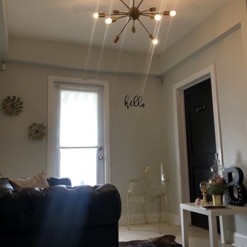 Brow Wizard - Waiting area. - Permanent Makeup Near Me - Orlando, Florida
