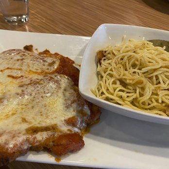 Agliolio - Perfect Chicken Parm. - Italian Near Me - Boynton Beach, Florida Agliolio - Perfect Chicken Parm. - Italian Near Me - Boynton Beach, Florida