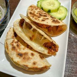 Coni Seafood - Tacos de marlin