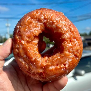Swiches - Cherry donut - Donuts Near Me - Berlin, Connecticut Swiches - Cherry donut - Donuts Near Me - Berlin, Connecticut
