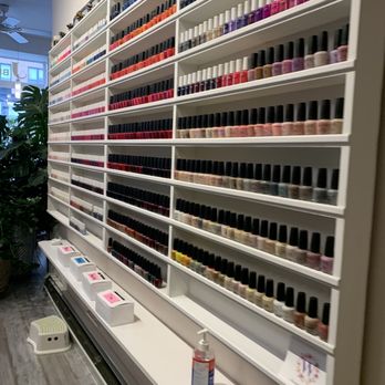 J Nail & Spa - Nail Salons Near Me - Jersey City, New Jersey