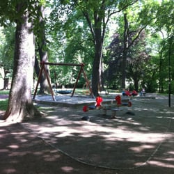 Öffentlicher Spielplatz