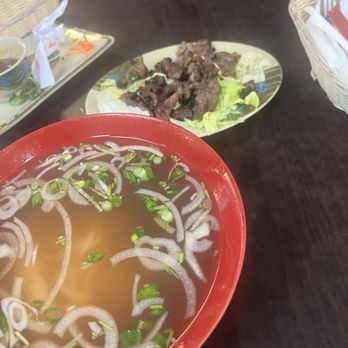 Saigon Pho Restaurant - Large charbroiled beef pho. - Vietnamese Near Me - Yuma, Arizona