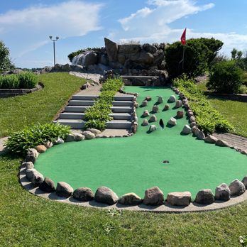 SUNVIEW GOLF Updated October 2025 21 Photos 12246 Edinboro Rd