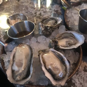 Taylor Shellfish Oyster Bar - Fat bastards and the sunsets - Seafood Near Me - Seattle, Washington