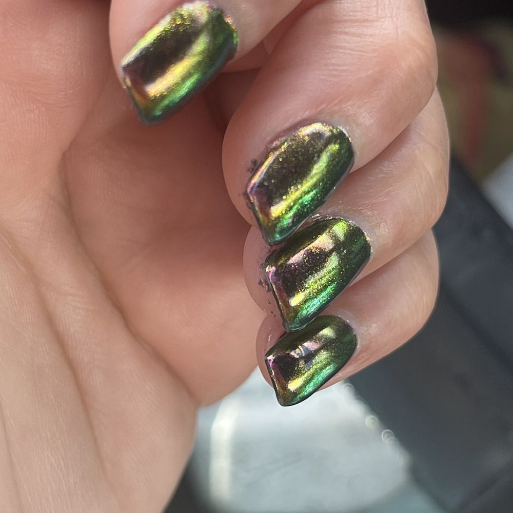 Bella Nails & Spa - Messy , lumpy work at the ends . Not even acrylic - Nail Salons Near Me - Tracy, California