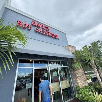 Dave's Hot Chicken - Front - Chicken Shop Near Me - Pembroke Pines, Florida