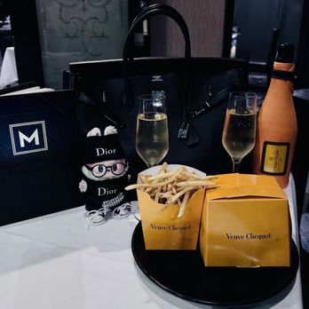 Morton's The Steakhouse - Bubbles & Bites - Steakhouses Near Me - Sacramento, California Morton's The Steakhouse - Bubbles & Bites - Steakhouses Near Me - Sacramento, California