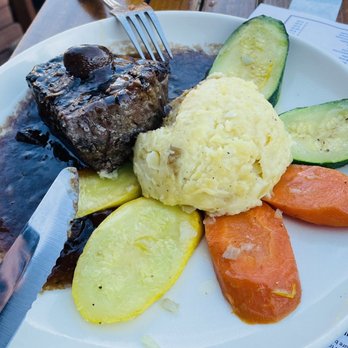 Everett's - Filet mignon - Wine Bars Near Me - Wasilla, Alaska Everett's - Filet mignon - Wine Bars Near Me - Wasilla, Alaska