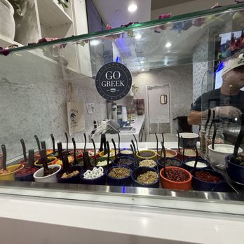 Go Greek Yogurt - Toppings - Ice Cream & Frozen Yogurt Near Me - Miami, Florida