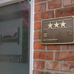 Hotel einschlaf - Eingang des Hotel einschlaf in Wolfsburg