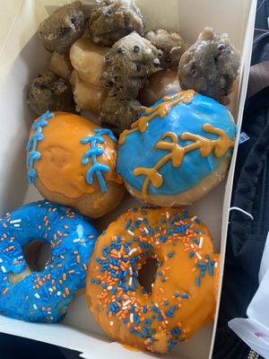 Bonnie's Donuts by null