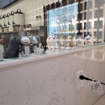3Cat Handcrafted Beverage - Cute cat decor - Bubble Tea Near Me - San Gabriel, California