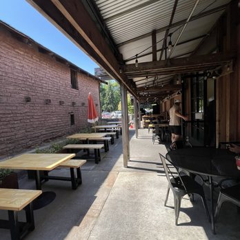Sonoma Cheese Factory - More outdoor seating - Cheese Shops Near Me - Sonoma, California