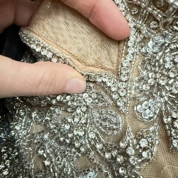 Alva Graciano Tailors - Sewing & Alterations Near Me - Chicago, Illinois