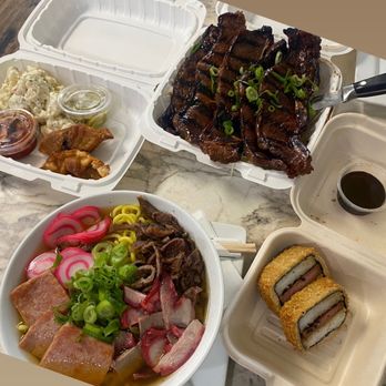 Da Kitchen Maui - Saimin Fried Spam Musubi Kalbi Ribs - Hawaiian Near Me - Kihei, Hawaii Da Kitchen Maui - Saimin Fried Spam Musubi Kalbi Ribs - Hawaiian Near Me - Kihei, Hawaii