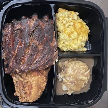 Delta's - Ribs, Chicken & Ribs with Mac-n-cheese and mashed potatoes. - Soul Food Near Me - New Brunswick, New Jersey