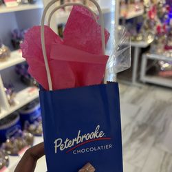 Peterbrooke Chocolatier Pensacola - Bag of chocolate covered strawberries