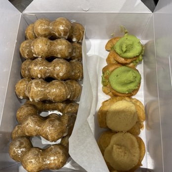 Liliha Bakery - Bakeries Near Me - Honolulu, Hawaii Liliha Bakery - Bakeries Near Me - Honolulu, Hawaii