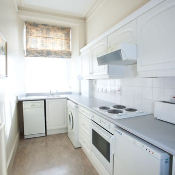 Skene House - Skene House Holburn Example Kitchen - Hotels Near Me - Aberdeen, ABD Skene House - Skene House Holburn Example Kitchen - Hotels Near Me - Aberdeen, ABD